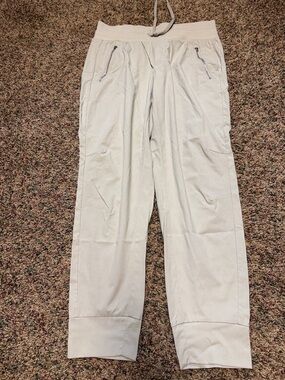 Athleta Khaki Trekkie North Jogger Pants 8
